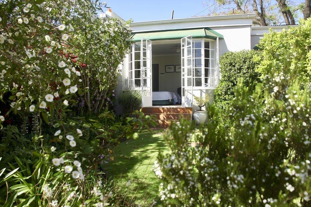 Melville Manor Guest House Johannesburg Exteriör bild